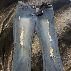 High rise ripped jeans